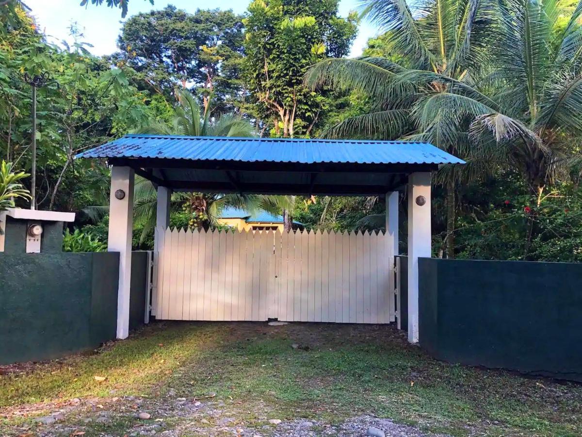 Private Villa On 2-Acres Of Jungle Garden & Pool Manzanillo  Exterior foto